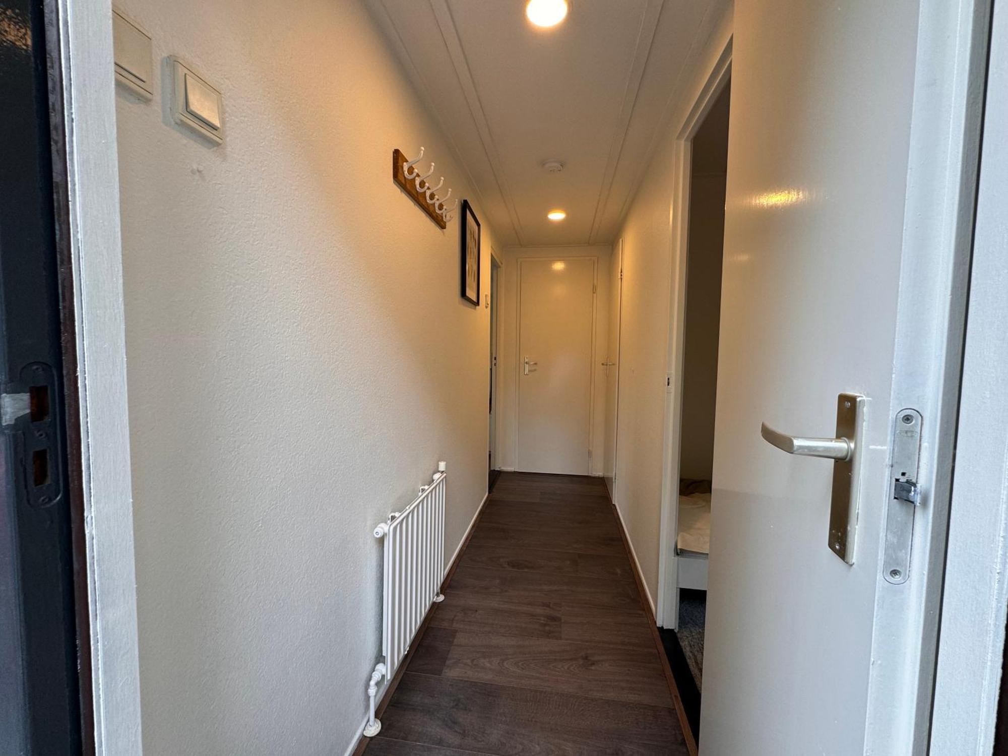 Ruim En Luxe Chalet Privetuin - Park 'De Ijsvogel' Apartman Voorthuizen Kültér fotó